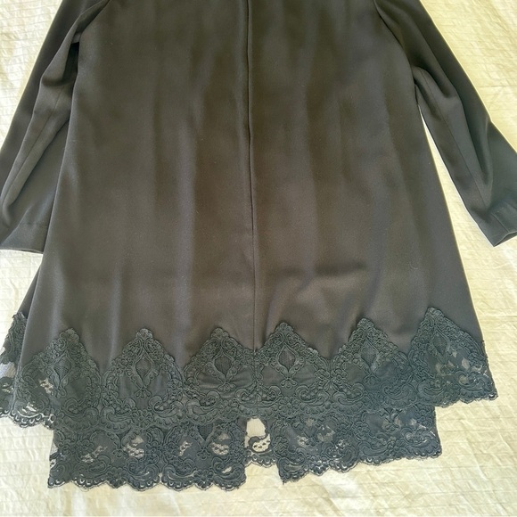 Liz Claiborne Black Cocktail Dress Sheath with Overlay Lace Hem Vintage size 16 - Picture 12 of 17